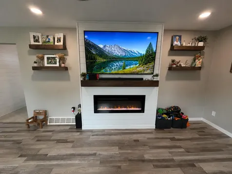 205 York Wilton IA 52778