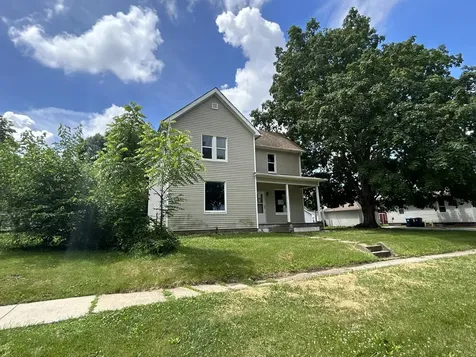 207 Jayne Street Lone Tree IA 52755