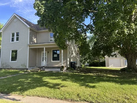 207 Jayne Street Lone Tree IA 52755