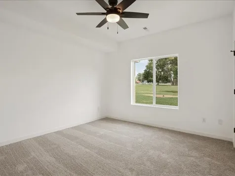 1502 Duncan Drive Muscatine IA 52761