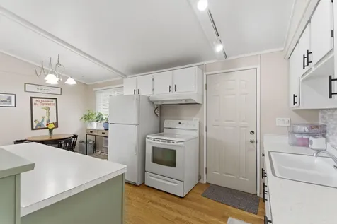 924 Fuller Street Muscatine IA 52761