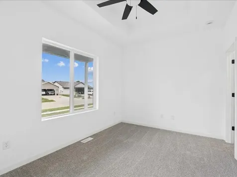 3112 Linden Lane Muscatine IA 52761