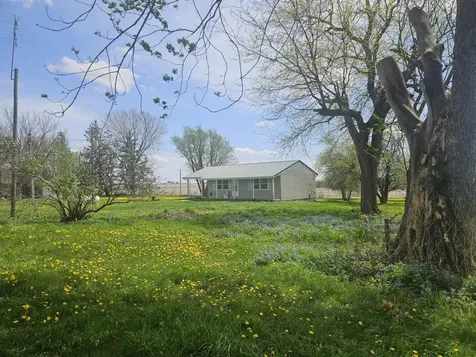 1905 260th Bennett IA 52721