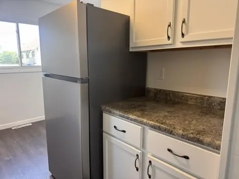 207 Roselawn Muscatine IA 52761