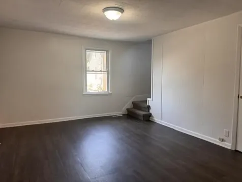 207 Roselawn Muscatine IA 52761