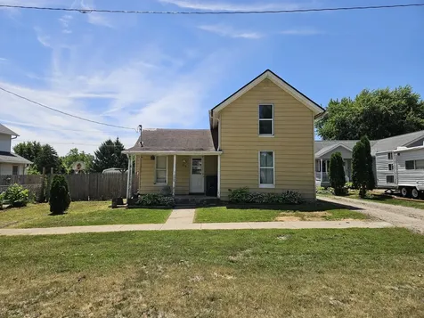214 4th Street Wilton IA 52778