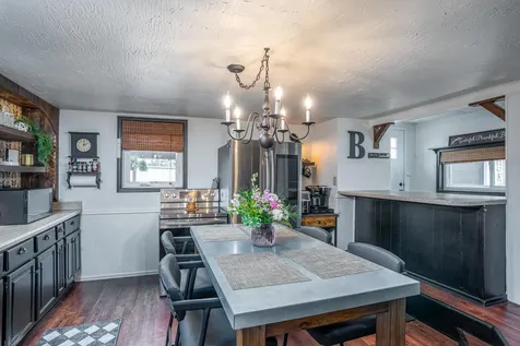 806 Cypress Street Wilton IA 52778