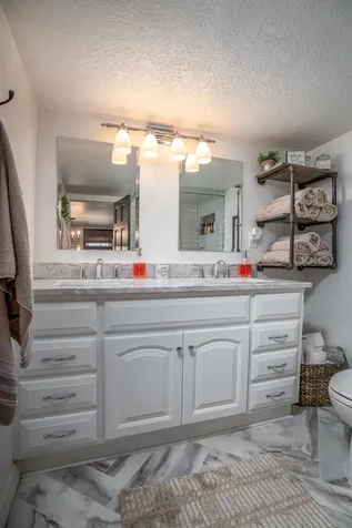 806 Cypress Street Wilton IA 52778