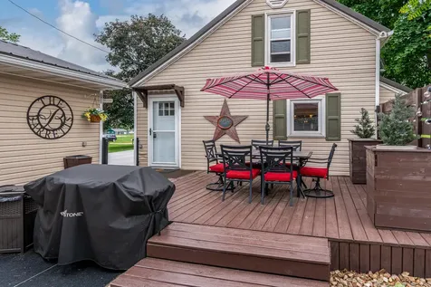 806 Cypress Street Wilton IA 52778