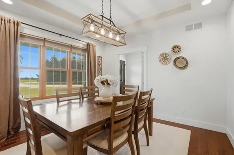 2359 Taylor Avenue Wilton IA 52778