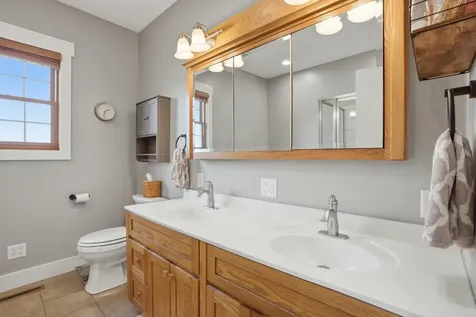 2359 Taylor Avenue Wilton IA 52778