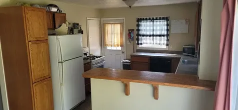 1216 Logan Muscatine IA 52761