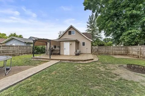 839 Buchanan Wapello IA 52653
