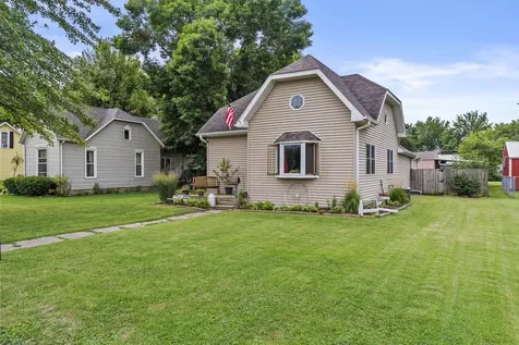 839 Buchanan Wapello IA 52653