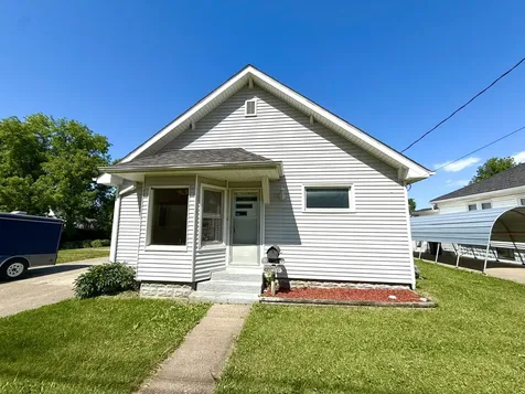 1004 Lincoln Muscatine IA 52761