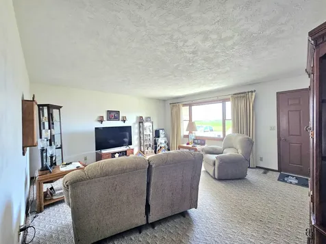 1101 11th Street Durant IA 52747