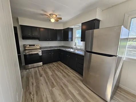 1093 Ocean Moscow IA 52760