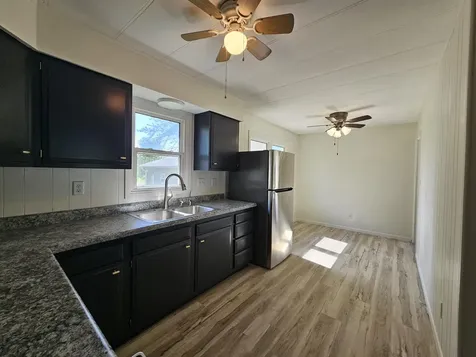 1093 Ocean Moscow IA 52760