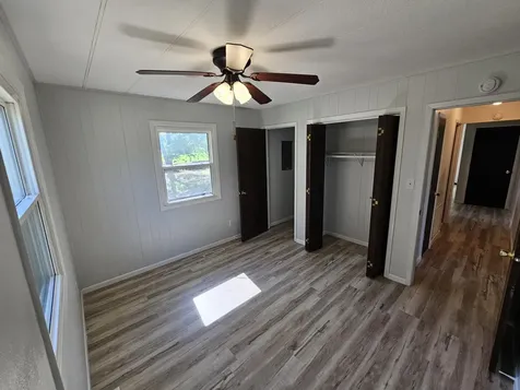 1093 Ocean Moscow IA 52760