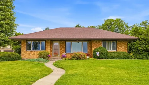 3231 140th Wilton IA 52778