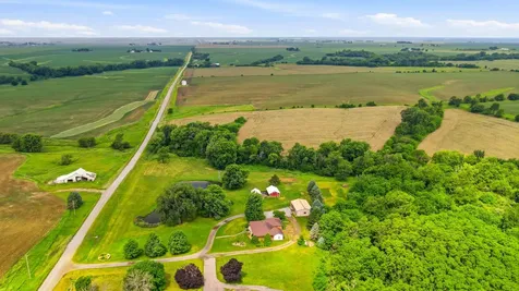 3231 140th Wilton IA 52778