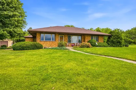 3231 140th Wilton IA 52778