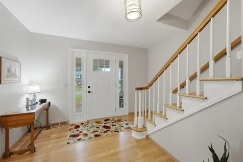 2110 Bay Drive Muscatine IA 52761