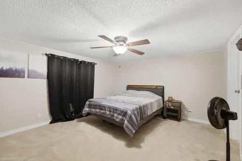 408 Burlington Street Conesville IA 52739