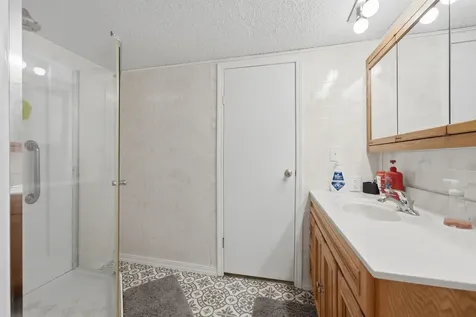 408 Burlington Street Conesville IA 52739