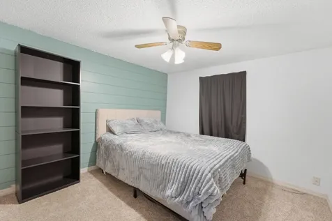 408 Burlington Street Conesville IA 52739