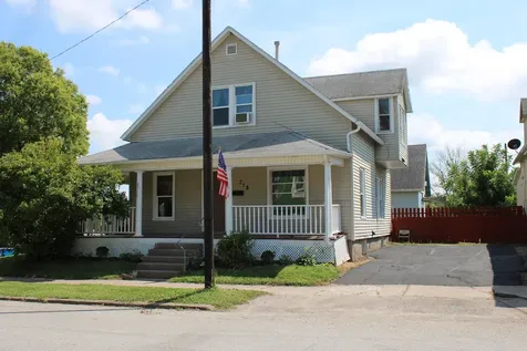 718 6th Street Muscatine IA 52761