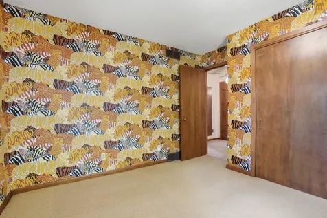 406 Lafayette Keota IA 52248