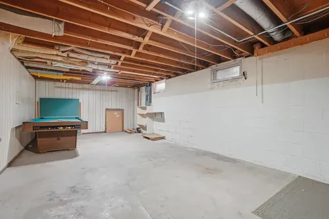 406 Lafayette Keota IA 52248