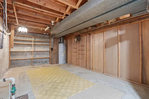 406 Lafayette Keota IA 52248