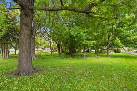 406 Lafayette Keota IA 52248