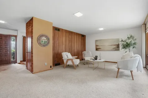406 Lafayette Keota IA 52248