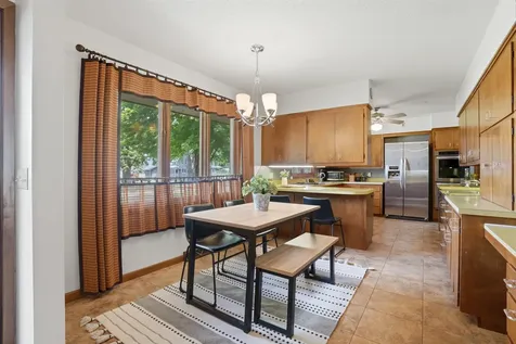 406 Lafayette Keota IA 52248