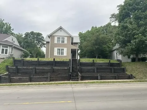 707 8th Street Muscatine IA 52761