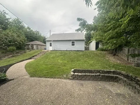 707 8th Street Muscatine IA 52761