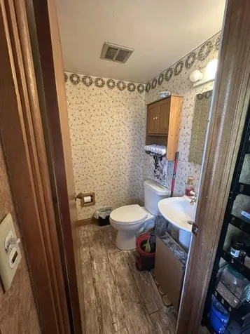 215 Prairie Street Wilton IA 52778