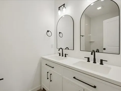 3111 Ginkgo Lane Muscatine IA 52761