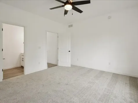 1420 Duncan Drive Muscatine IA 52761