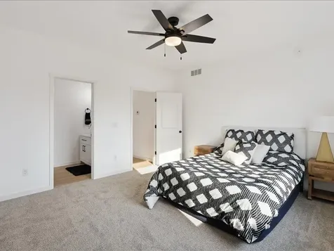 1420 Duncan Drive Muscatine IA 52761
