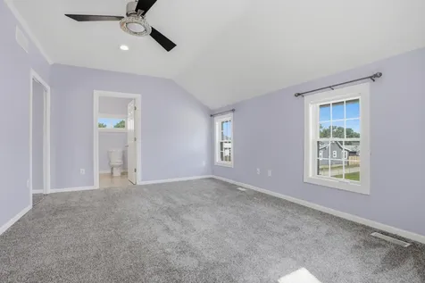 1808 Baker Avenue Muscatine IA 52761