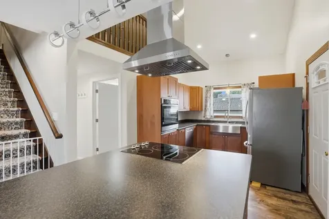 1808 Baker Avenue Muscatine IA 52761