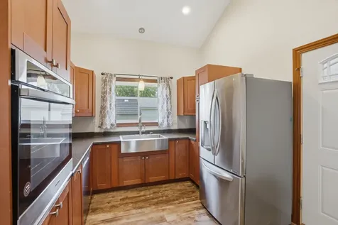 1808 Baker Avenue Muscatine IA 52761