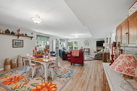 403 Aspen Trail Muscatine IA 52761
