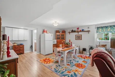 403 Aspen Trail Muscatine IA 52761