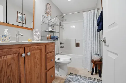 403 Aspen Trail Muscatine IA 52761