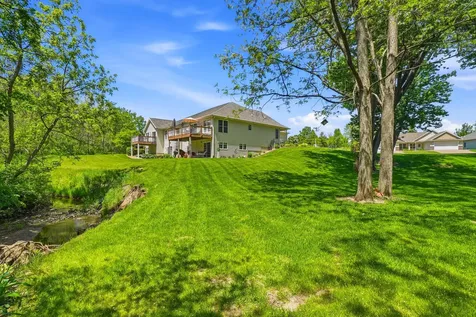403 Aspen Trail Muscatine IA 52761